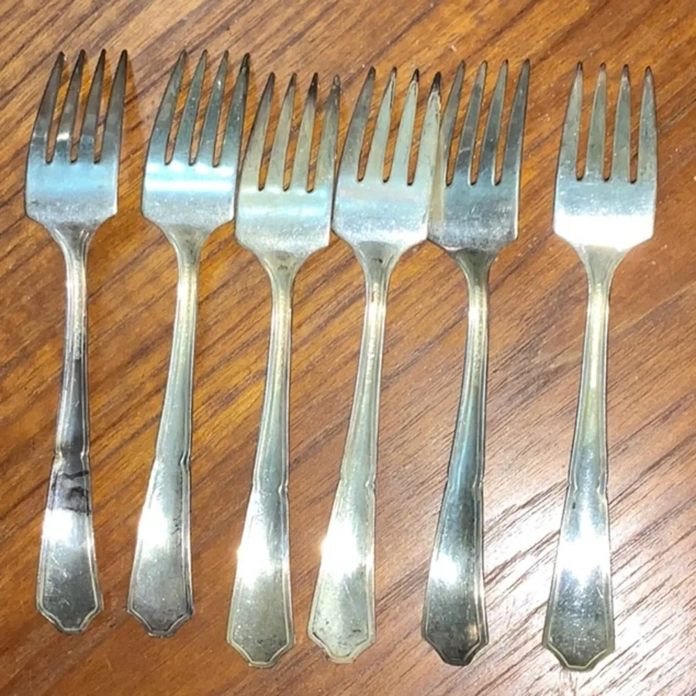 HBC9 Pat’d Set of Six Silver Plate Dessert Forks Vintage